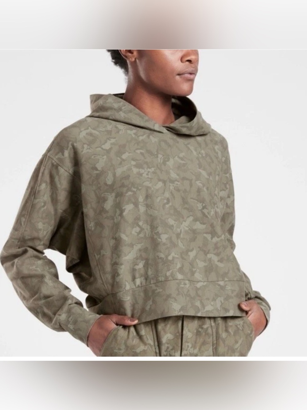 ATHLETA Olive Green Camo Farallon Cropped Hoodie Size XL Sold Out